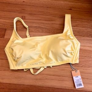 NWT Square Neck Bikini Top D/DD